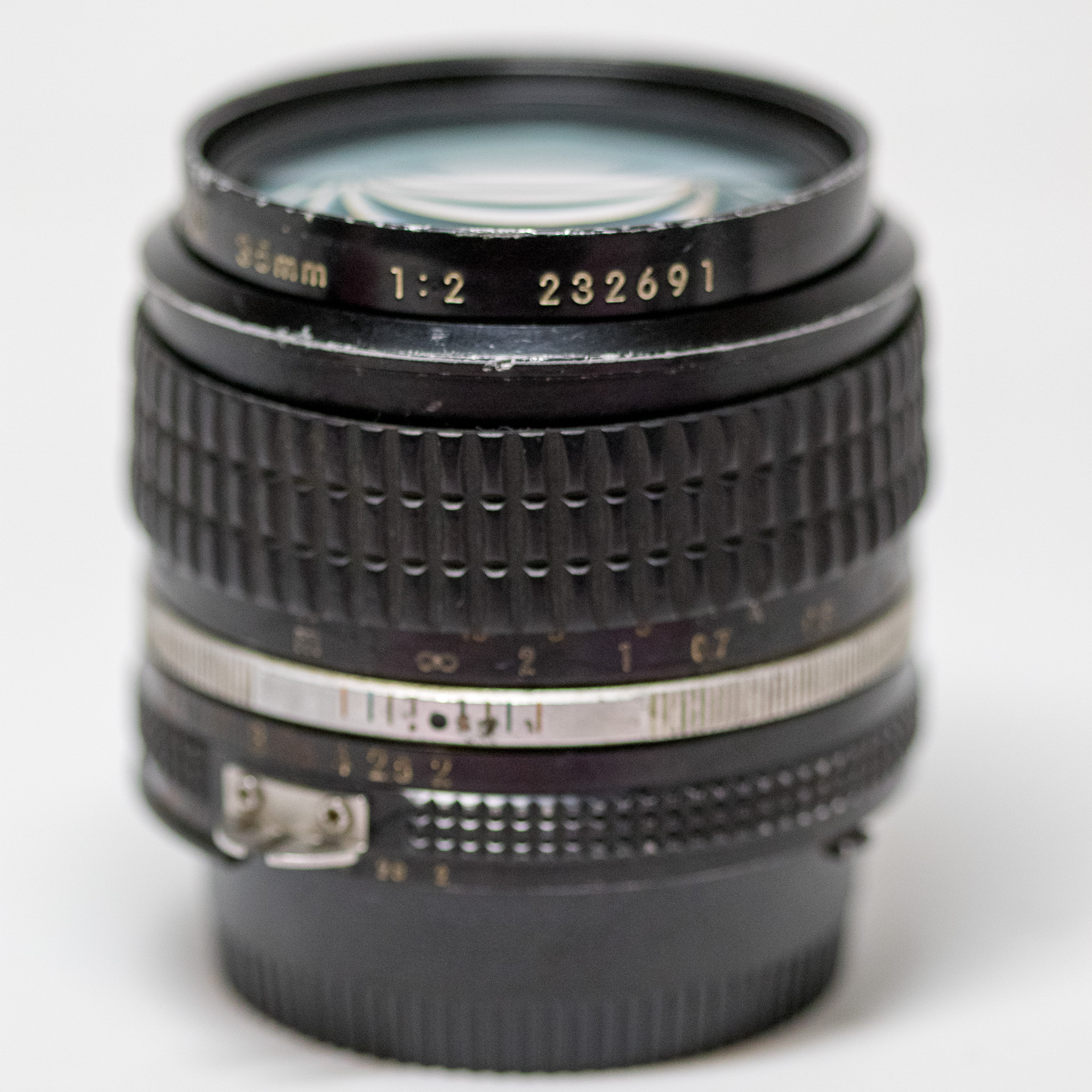 【美品】 Nikon Ai 35mm F2 単焦点 オールドレンズ